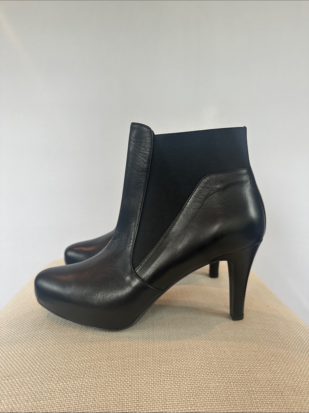 Dana Davis Lara Italian Leather Boots 9.5B